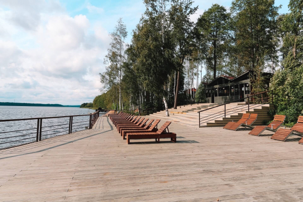 Загородные отели Ленинградской области для отдыха с детьми